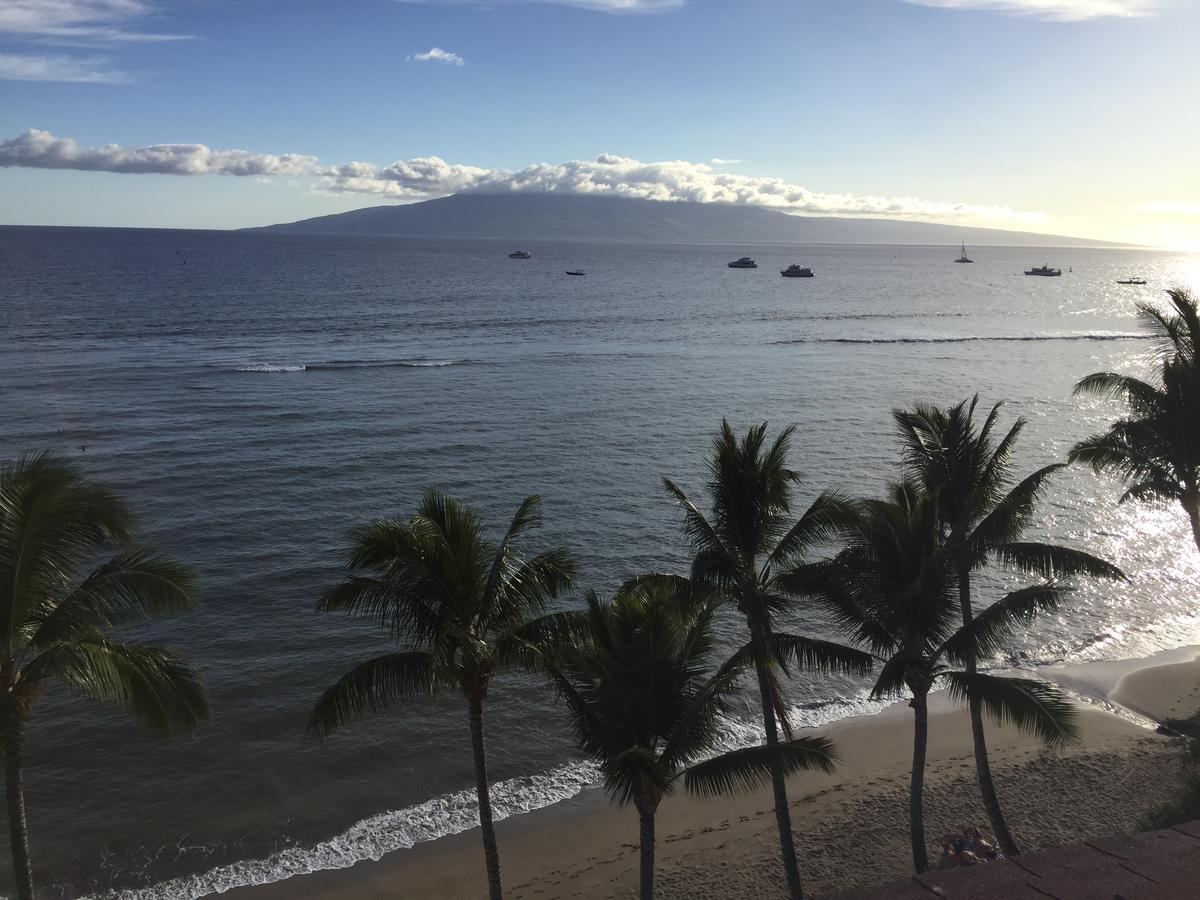 Lahaina Shores Beach Resort Экстерьер фото