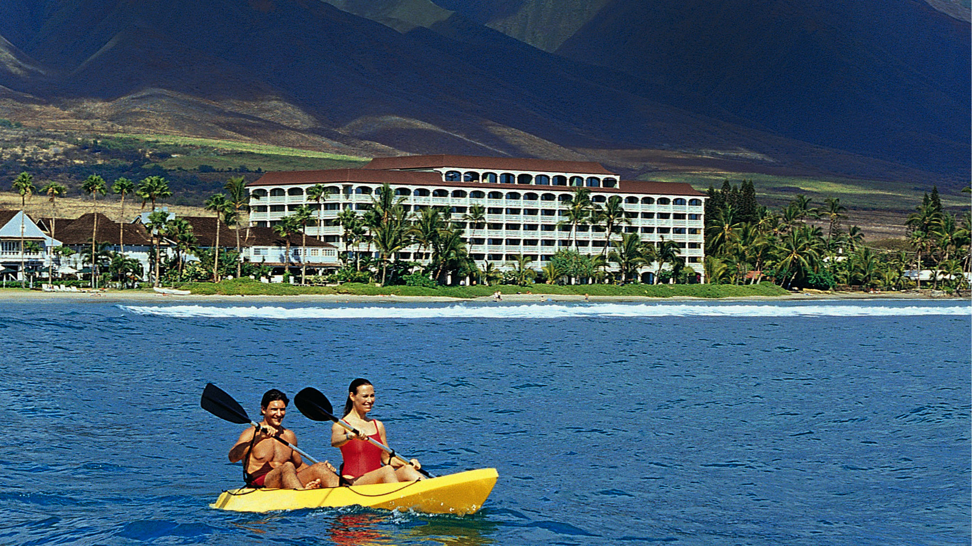 Lahaina Shores Beach Resort Экстерьер фото