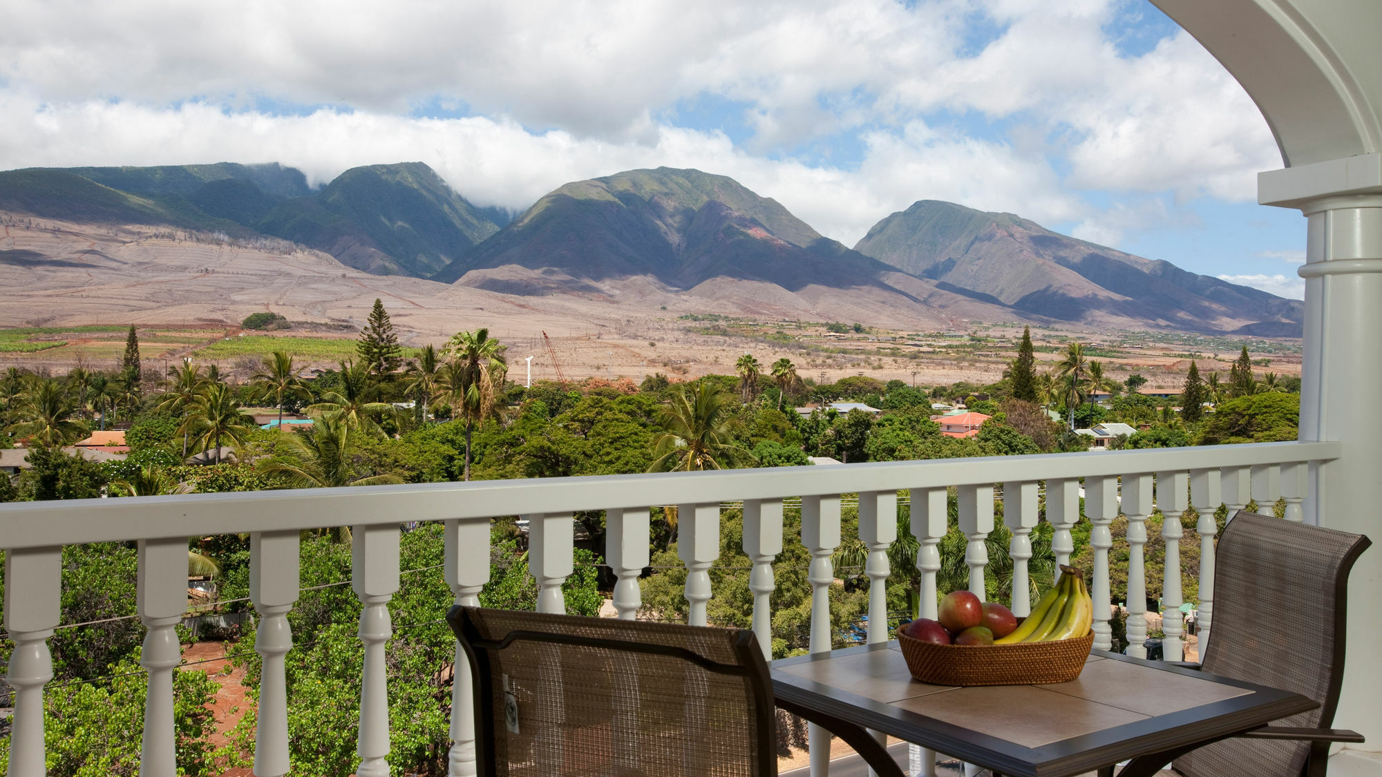 Lahaina Shores Beach Resort Экстерьер фото
